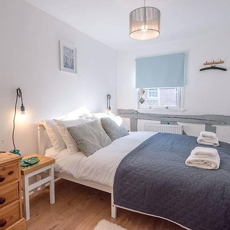 Button Cottage, Wickham Market Extérieur photo